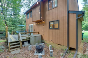 Furnished Deck and Game Room Cabin in Tobyhanna
